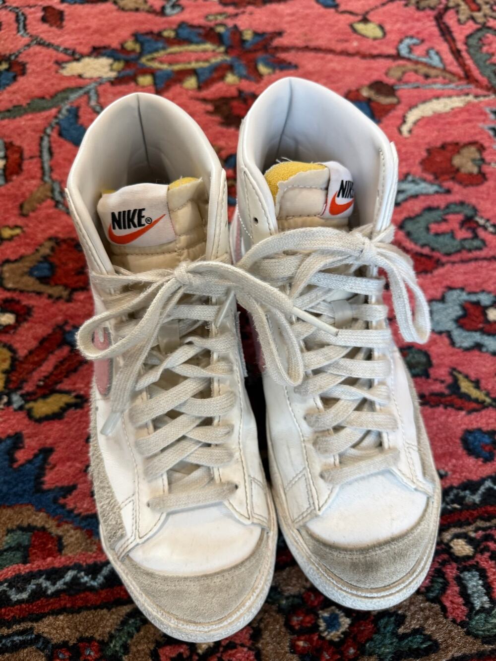 Nike Blazer Mid ‘77 Sneakers Girls 5.5 in Pink/White Leather Shoes Basketball